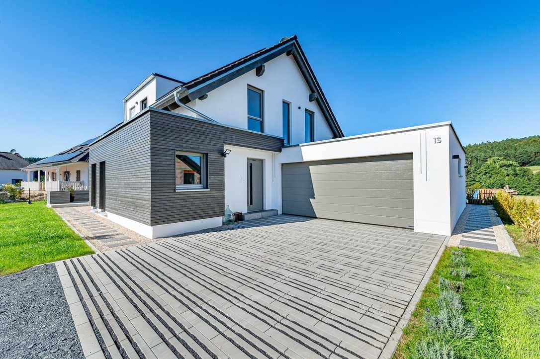 Rasenplatten: Moderne Optik & optimale Drainage