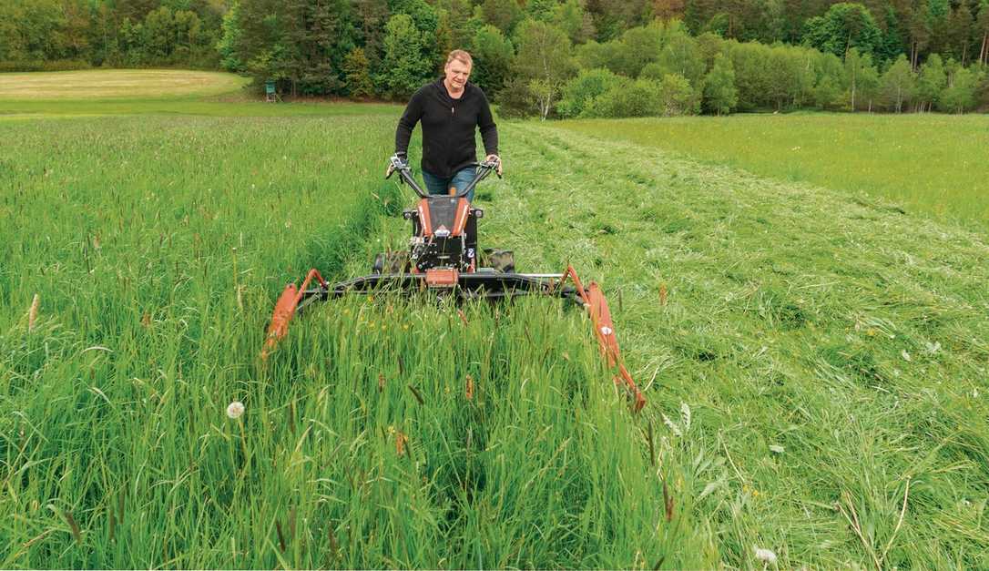 Neue Trägerfahrzeuge mit E-Antrieb: Köppl auf der GaLaBau Neue Trägerfahrzeuge mit E-Antrieb: Köppl auf der GaLaBau