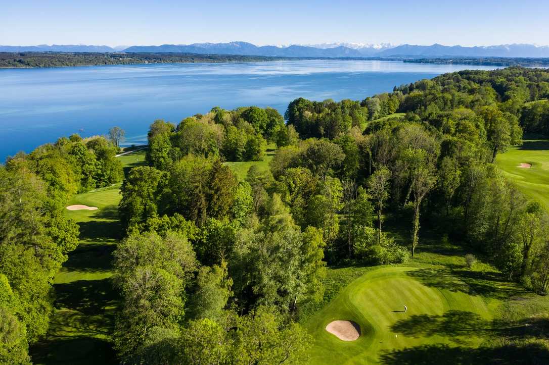 Greenkeeping beim Golf-Club Feldafing Greenkeeping beim Golf-Club Feldafing