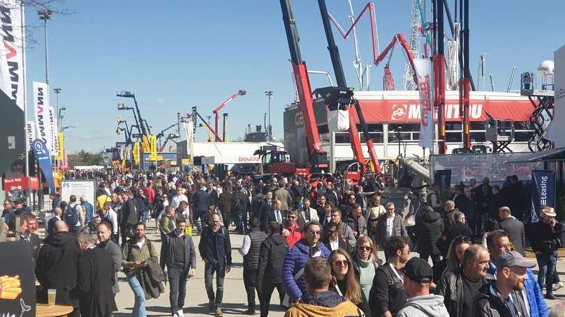 bauma 2025: Besucher aus mehr als 200 Ländern sowie 3.601 Ausstellern aus 57 Nationen. | Foto: B_I MEDIEN/hin