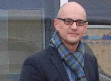 „Wir sprechen von der Hochzeit zwischen Glas und Mörtel. Herausgekommen ist dabei eine ganz neue Baustoff-Generation.“ Reinhard Tyrok, Marketingleiter bei Maxit | Foto: B_I MEDIEN