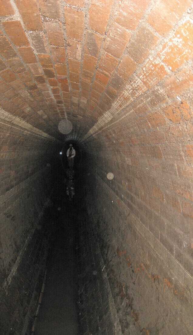 Der Mauerwerkskanal vor der Sanierung | Foto: Aarsleff