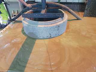 Fünf Flüssigböden im Vergleich