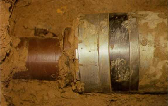 Pipe-eating mit Steinzeugrohr | Foto: Soltau Lüneburg