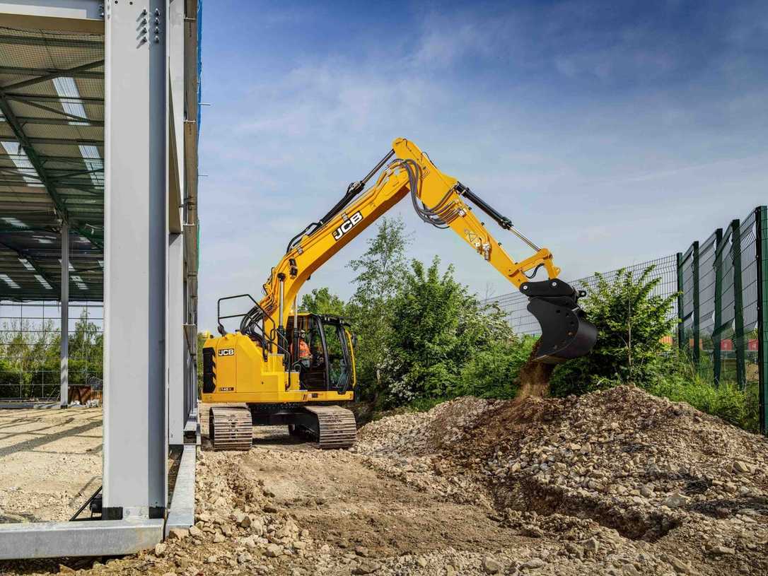 Neuer JCB Kurzheckbagger 145XR Neuer JCB Kurzheckbagger 145XR