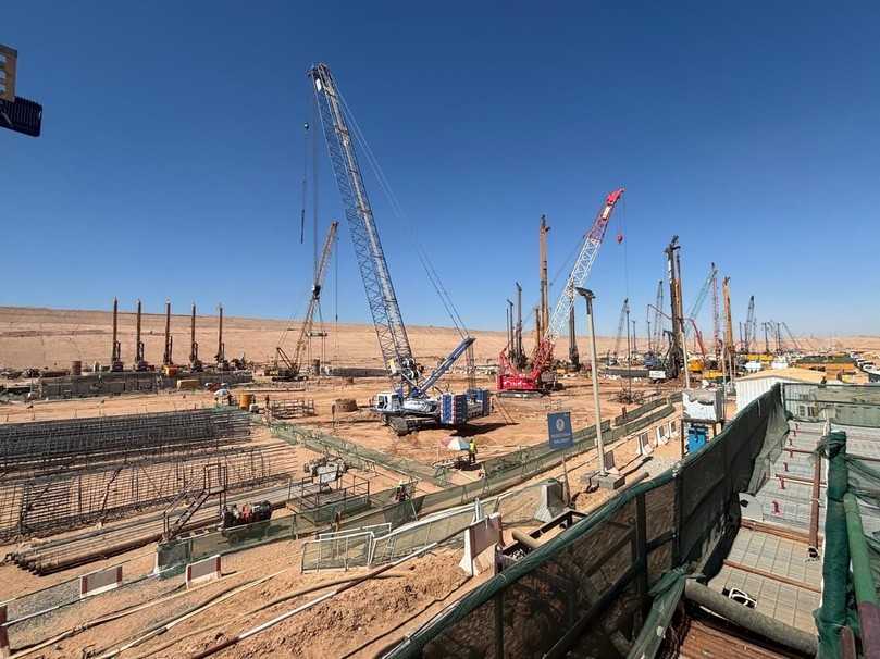 Baustelle Neom The Line: Ein Bild, das Giles Pendleton auf LinkedIn gepostet hat - offizielle Fotos von der Baustelle gibt es nicht. | Foto: Screenshot