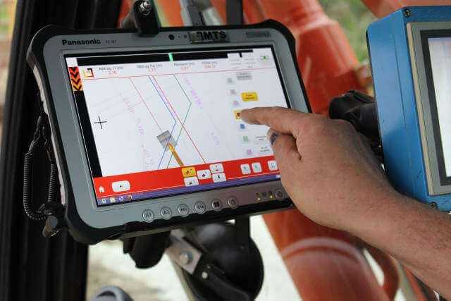 3D-Baggersteuerungen: Neues vom Navi 3D-Baggersteuerungen: Neues vom Navi