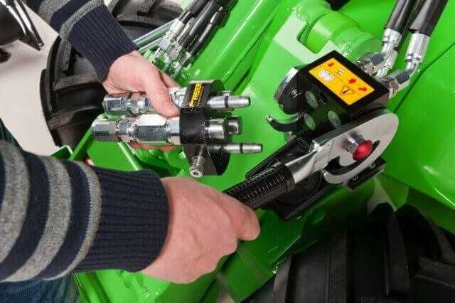 Jetzt sind alle Avant Multifunktionslader mit einer Multikupplung ausgestattet.