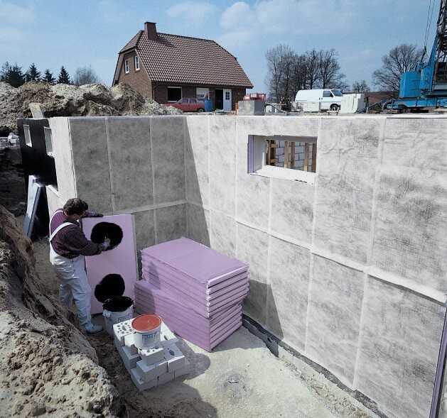 Perimeterdämmung: Dränschicht und Dämmung in einer Platte