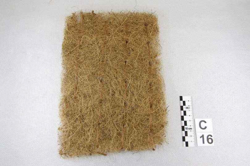 Bild 1: Erosionsschutzmatte (GBL): Kokos mit PP-Trägernetz. | Foto: SKZ-Testing GmbH Würzburg