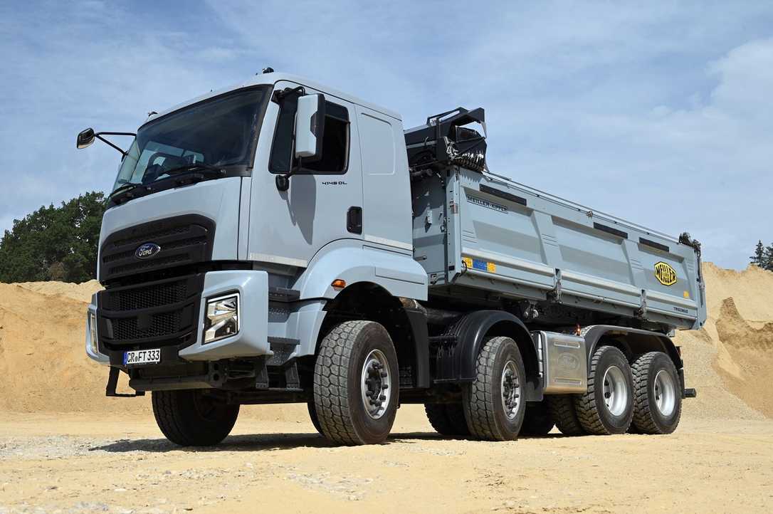 Ford F-Line 4145 D im Test: Solider Vierachser aus der Türkei Ford F-Line 4145 D im Test: Solider Vierachser aus der Türkei